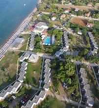 Ionian Beach Hotel - Λακόπετρα Αχαΐας