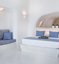 5* Maregio Suites Santorini