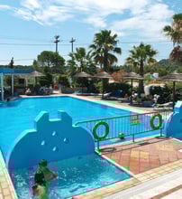 Muses Hotel - Κουκουναριές, Σκιάθος