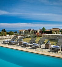 Nefeli Villas & Suites