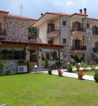 Orama Hotel & Suites