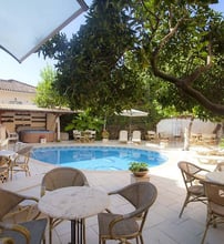 Paradise Hotel - Πάργα
