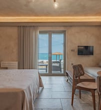 Skyros Trias - Παραλία Γυρίσματα, Σκύρος