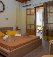 Summer Bed Nydri