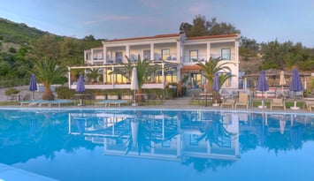 Karras’ Star Hotel - Ικαρία
