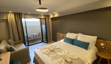 Lithos Suites - Νικήτη, Χαλκιδική