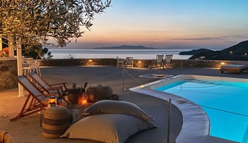 Pino Di Loto - Κίνι, Σύρος