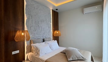 Poema - Αντίπαρος