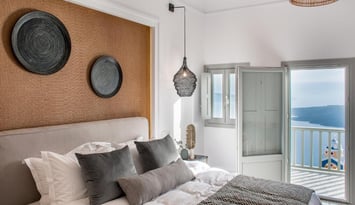 4* Amelot Art Suites - Φηρά, Σαντορίνη