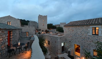 4* Lithos Stone Suites - Αρεόπολη, Μάνη