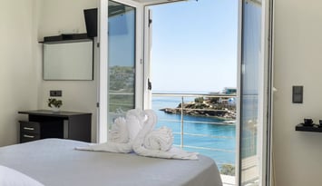 Alexandra Hotel - Μέγας Γιαλός, Σύρος