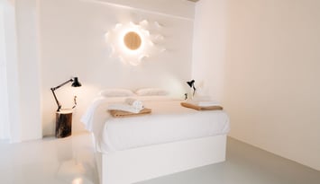 Mesanto Luxury Suites - Μεγαλοχώρι, Σαντορίνη