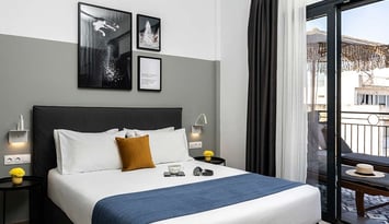 Play Theatrou a member of Brown Hotels - Αθήνα