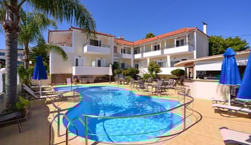 Theoxenia Hotel Apartments - Χράνοι, Μεσσηνία