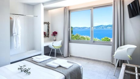 Core Luxury Suites - Σκιάθος