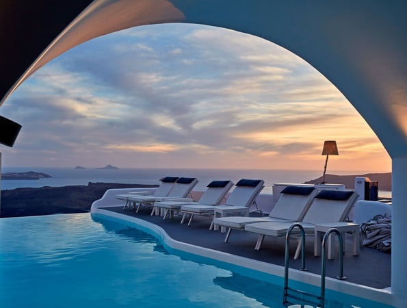 5* Katikies Chromata Santorini / The Leading Hotels of the World - Ημεροβίγλι, Σαντορίνη