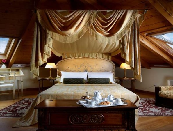 4* Grande Bretagne Hotel