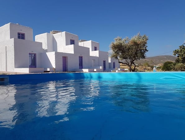 Analypsi Houses Paros