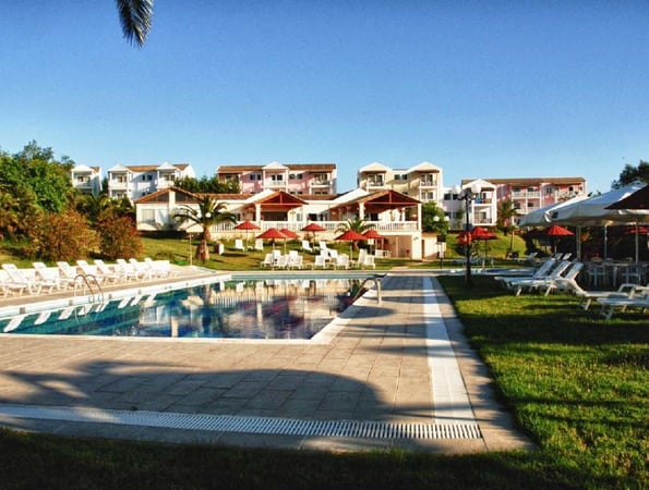 4* Rebecca's Village - Καρουσάδες, Κέρκυρα