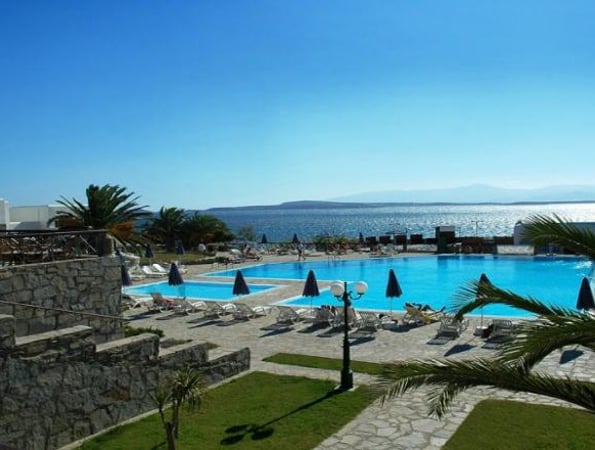 4* Porto Paros