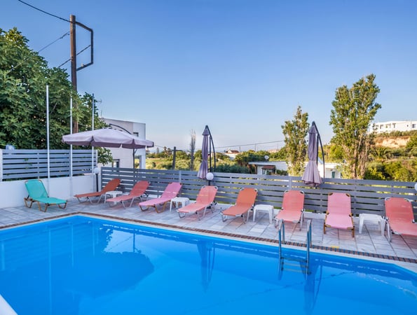 Grace Studios & Apartments