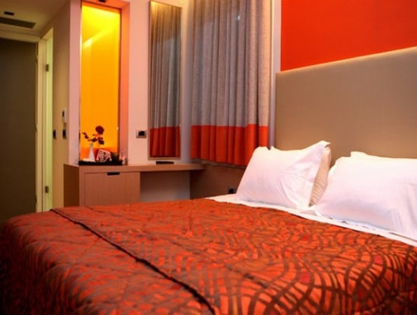 Victoria Hotel