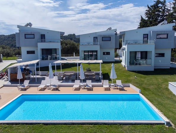 Blue Avenue - Παλιούρι, Χαλκιδική