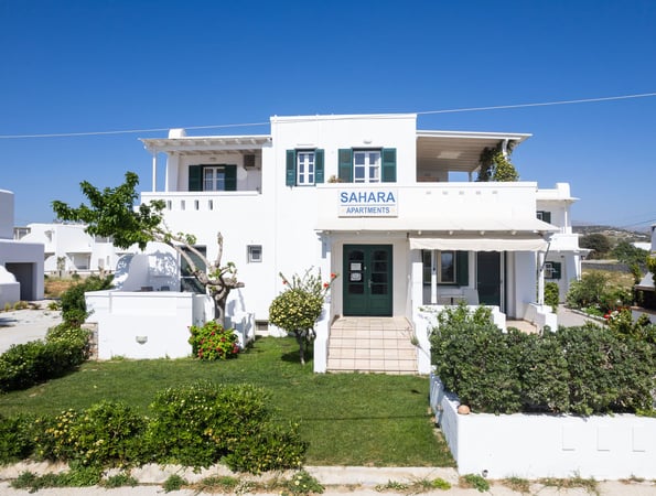 Sahara Beach Apartments - Καστράκι, Νάξος