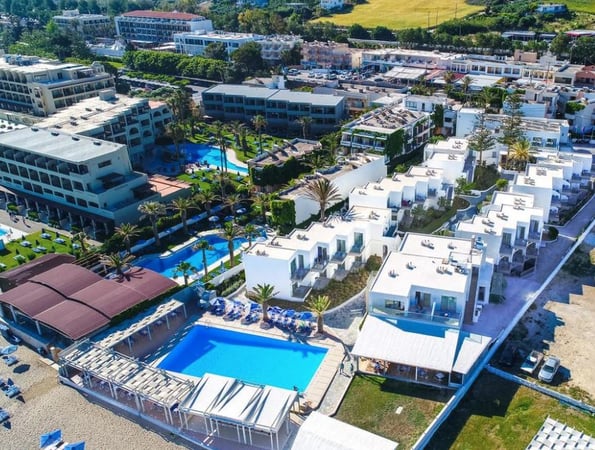 4* Adele Beach Hotel