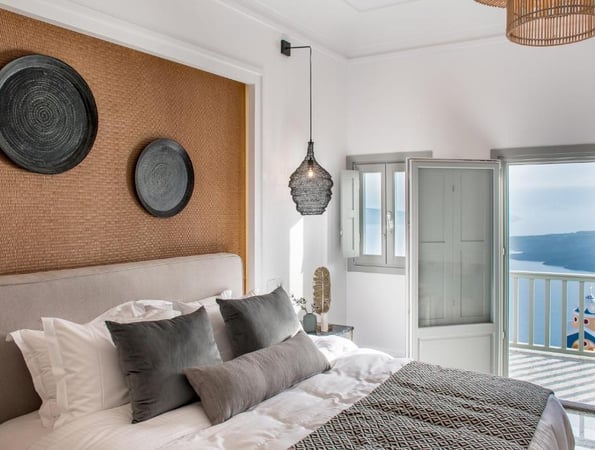 4* Amelot Art Suites - Φηρά, Σαντορίνη