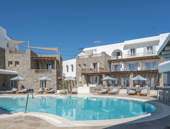 4* Argo Hotel