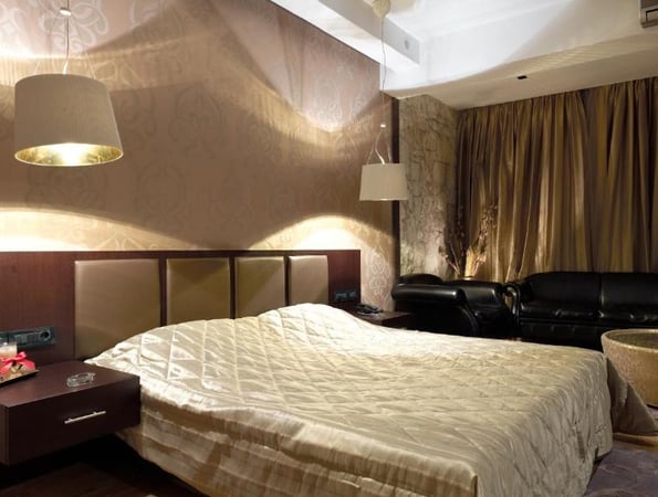 4* Cezaria Hotel
