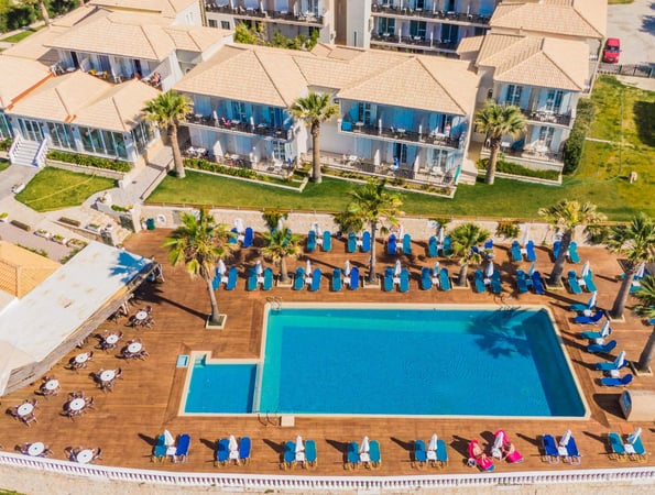 4* Crystal Beach Hotel