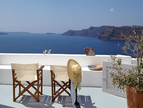 4* Ducato di Oia Santorini