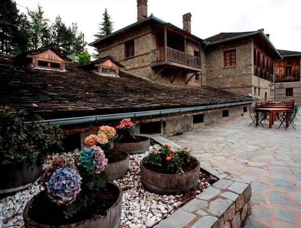 4* Katogi Averoff Hotel & Winery