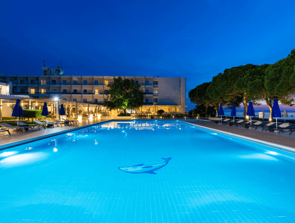 4* Porto Rio Hotel