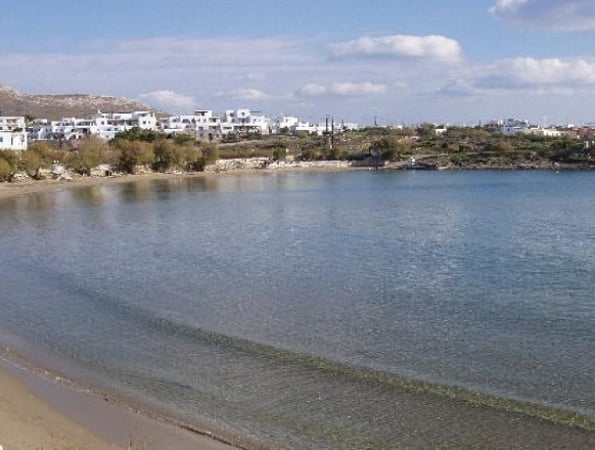 Γλαύκη Studios & Apartments