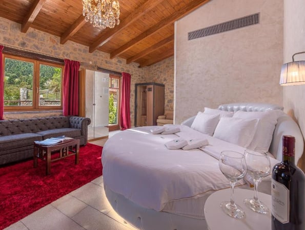 5* ViP Chalet 4 Season - Αράχωβα