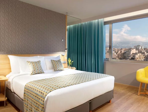 5* Wyndham Grand  - Αθήνα