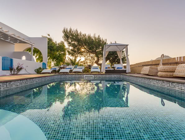 Eiriana Luxury Suites