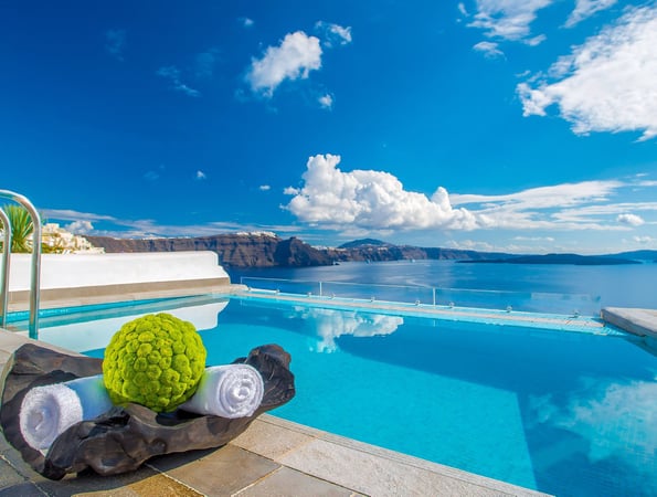 5* Santorini Secret Suites & Spa