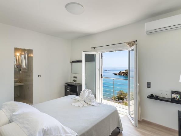 Alexandra Hotel -  Μέγας Γιαλός, Σύρος