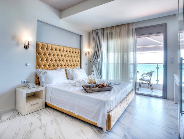 Alpha Luxury Suites - Πευκοχώρι, Χαλκιδική