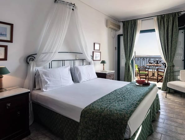 Dionysos Hotel Agistri - Σκάλα, Αγκίστρι