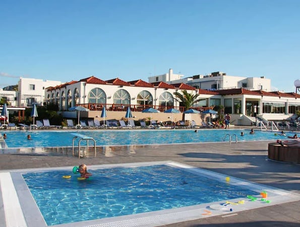 4* Europa Beach Hotel