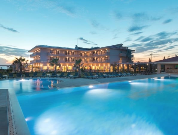 4* King Maron Wellness Beach Hotel