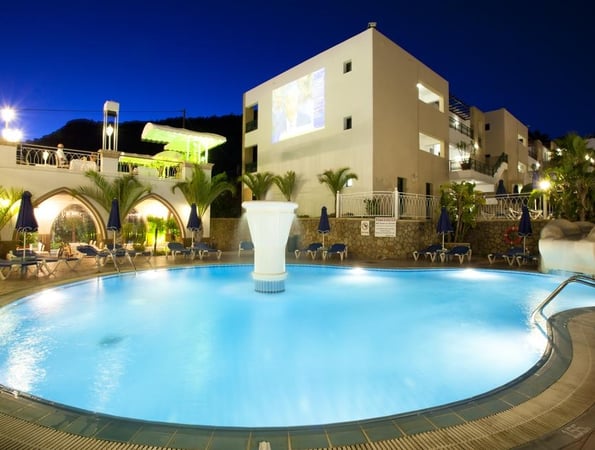 Pefkos Beach Hotel