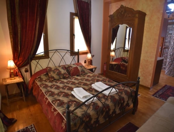 Santa Marina Guesthouse - Λουτρά Πόζαρ