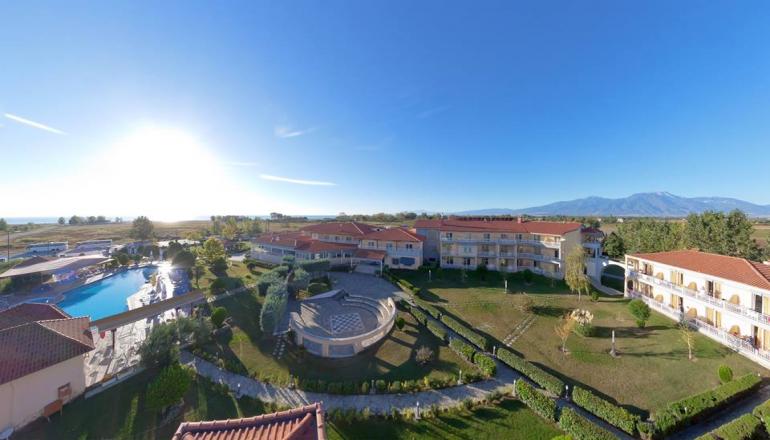 4* Grand Platon Hotel