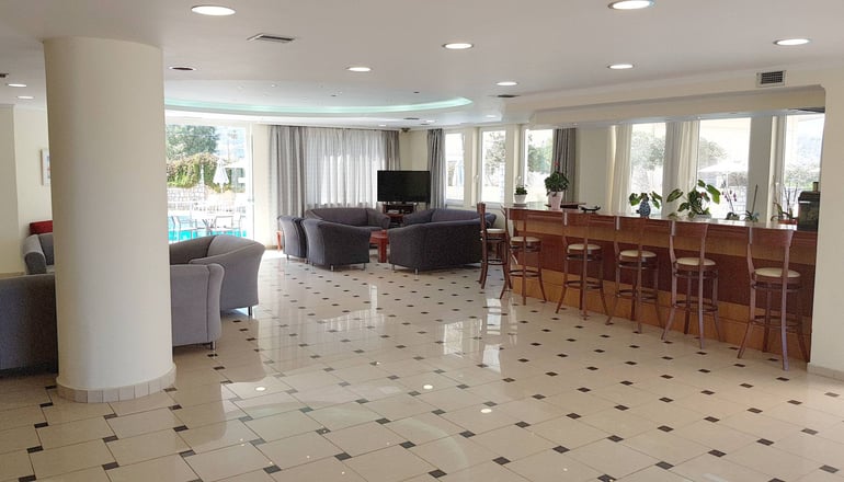 Sunny Bay Hotel - Κίσσαμος, Κρήτη